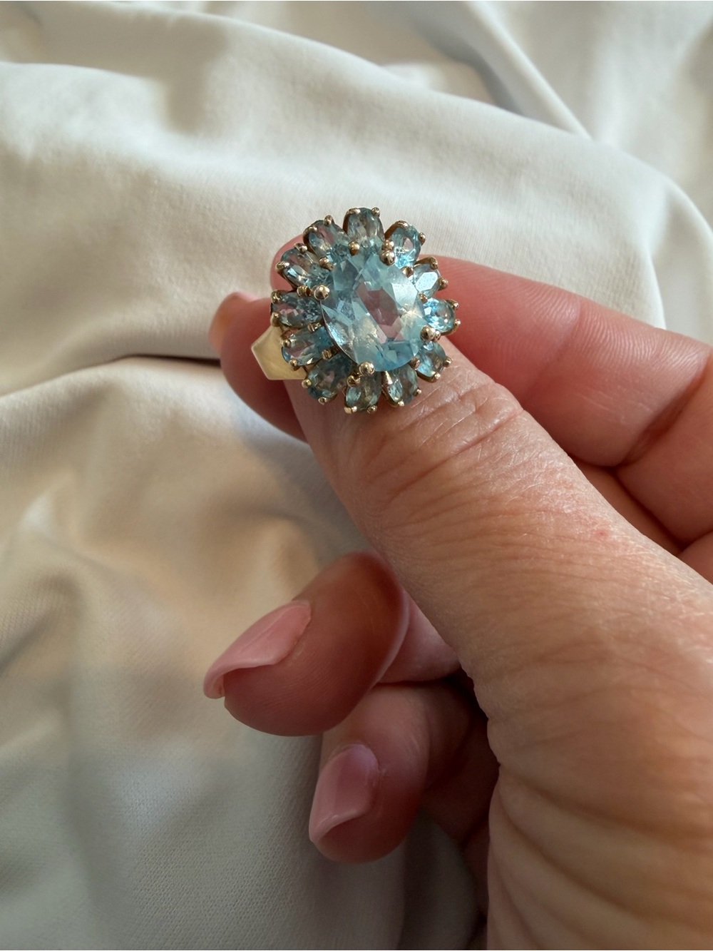 Vintage cocktail ring gold/sterling blue gemstones